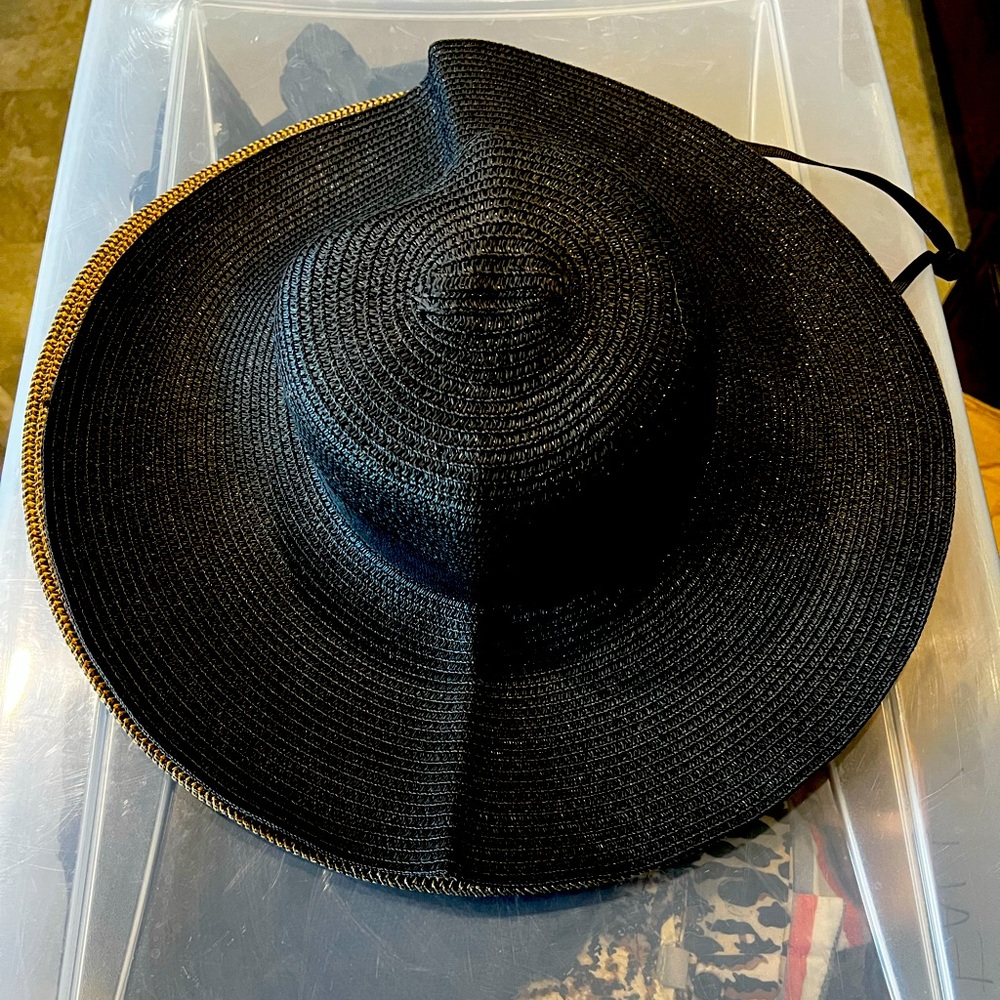 Elegant Black Women's Sun Hat